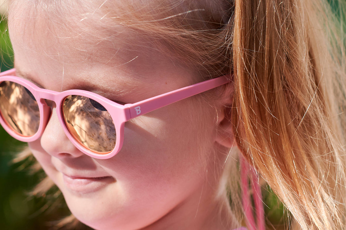 Babiators - Pretty in Pink Polarized Keyhole Sunglasses w/ Mirrored Lens: Ages 3-5