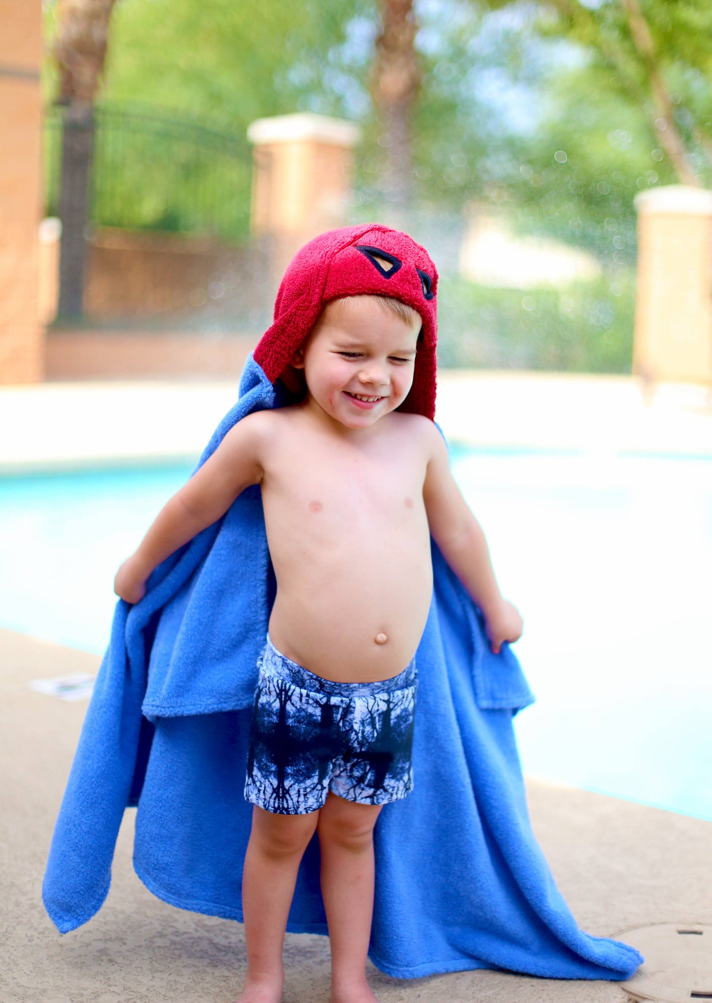 Yikes Twins - Superhero Hooded Towel for toddlers ages 2 to 8 years old