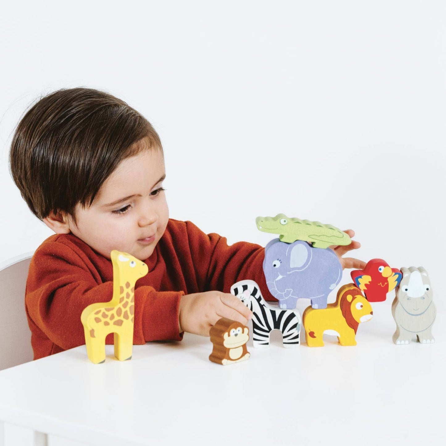 Le Toy Van, Inc. - Africa Stacking Animals & Bag
