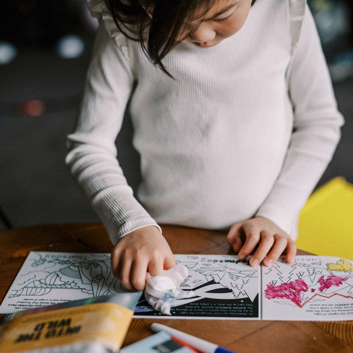 HeyDoodle - Natural Wonders Tales - Reusable Coloring Book