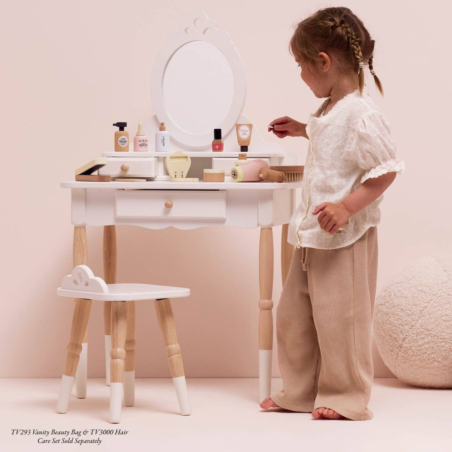Le Toy Van, Inc. - Dressing-up Vanity Table & Stool