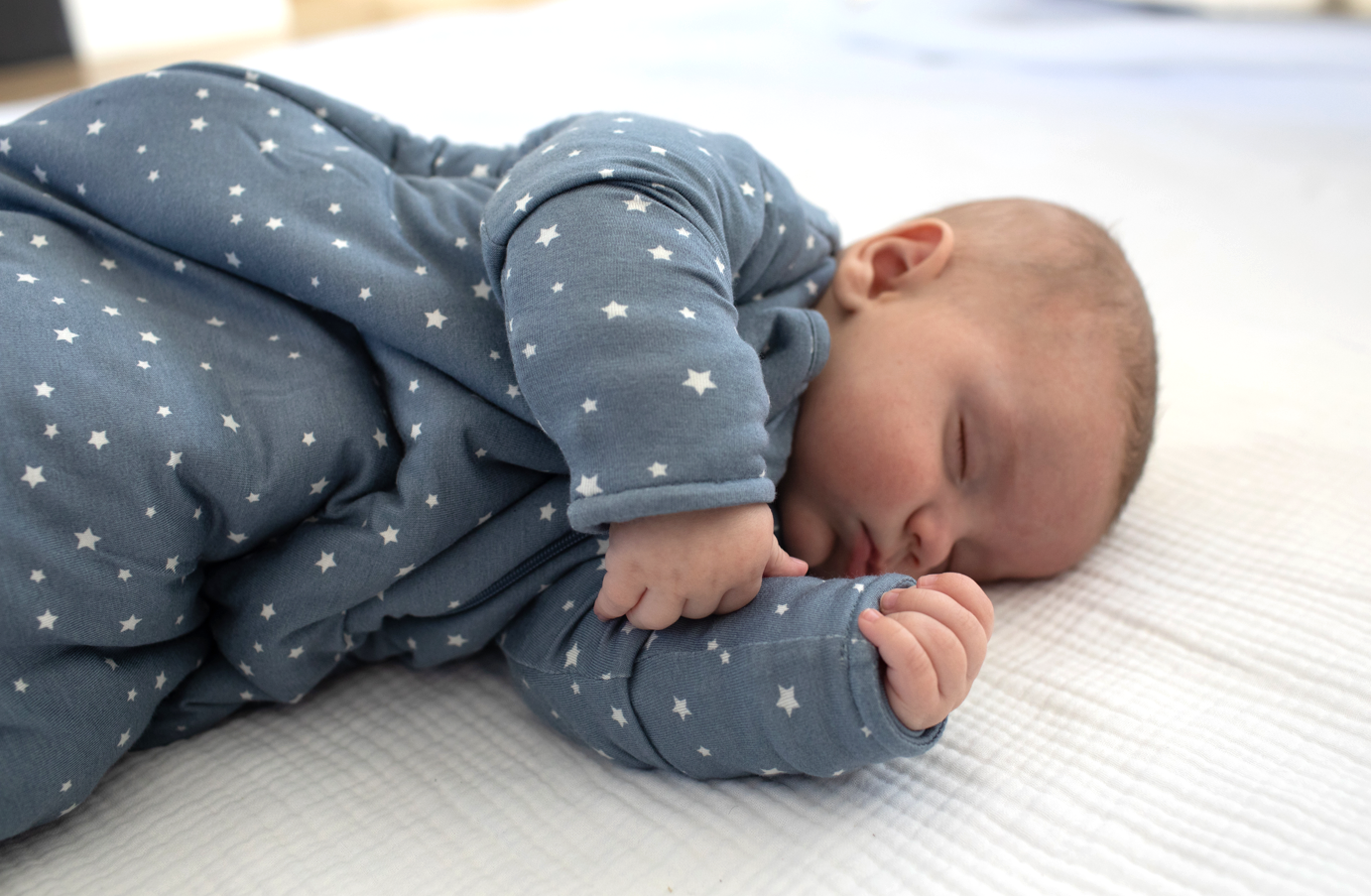 gunamuna - LONG SLEEVE SLEEP BAG : Giraffe moss / 18-24M / 1.0