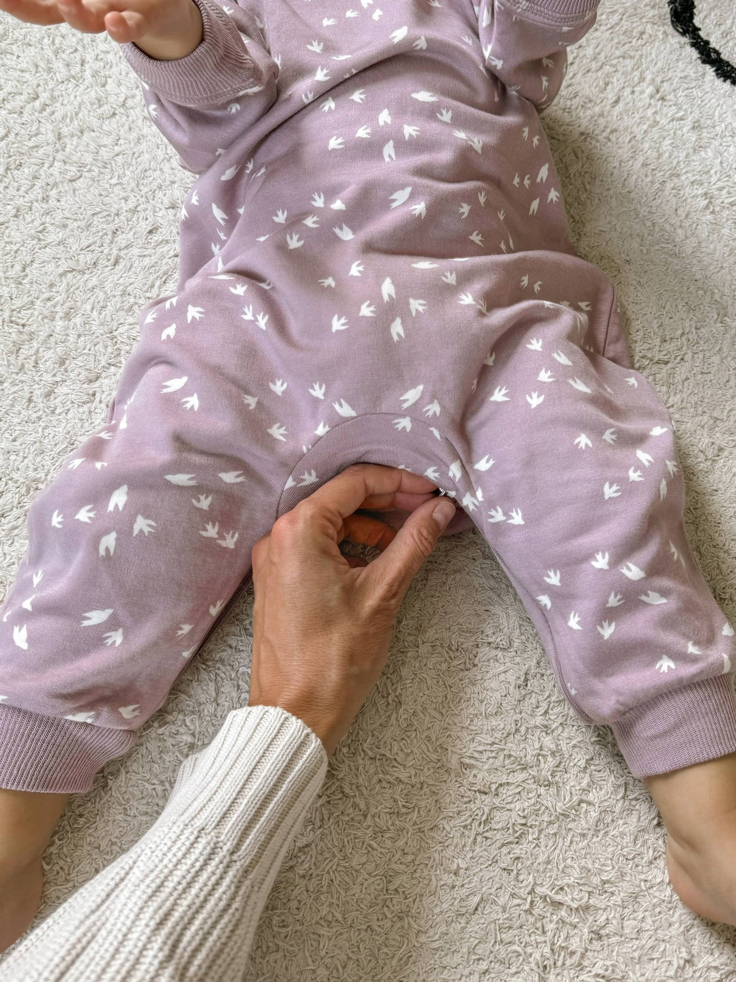 gunamuna - FLEECE JUMPSUIT: Giraffe Moss / 6-9months