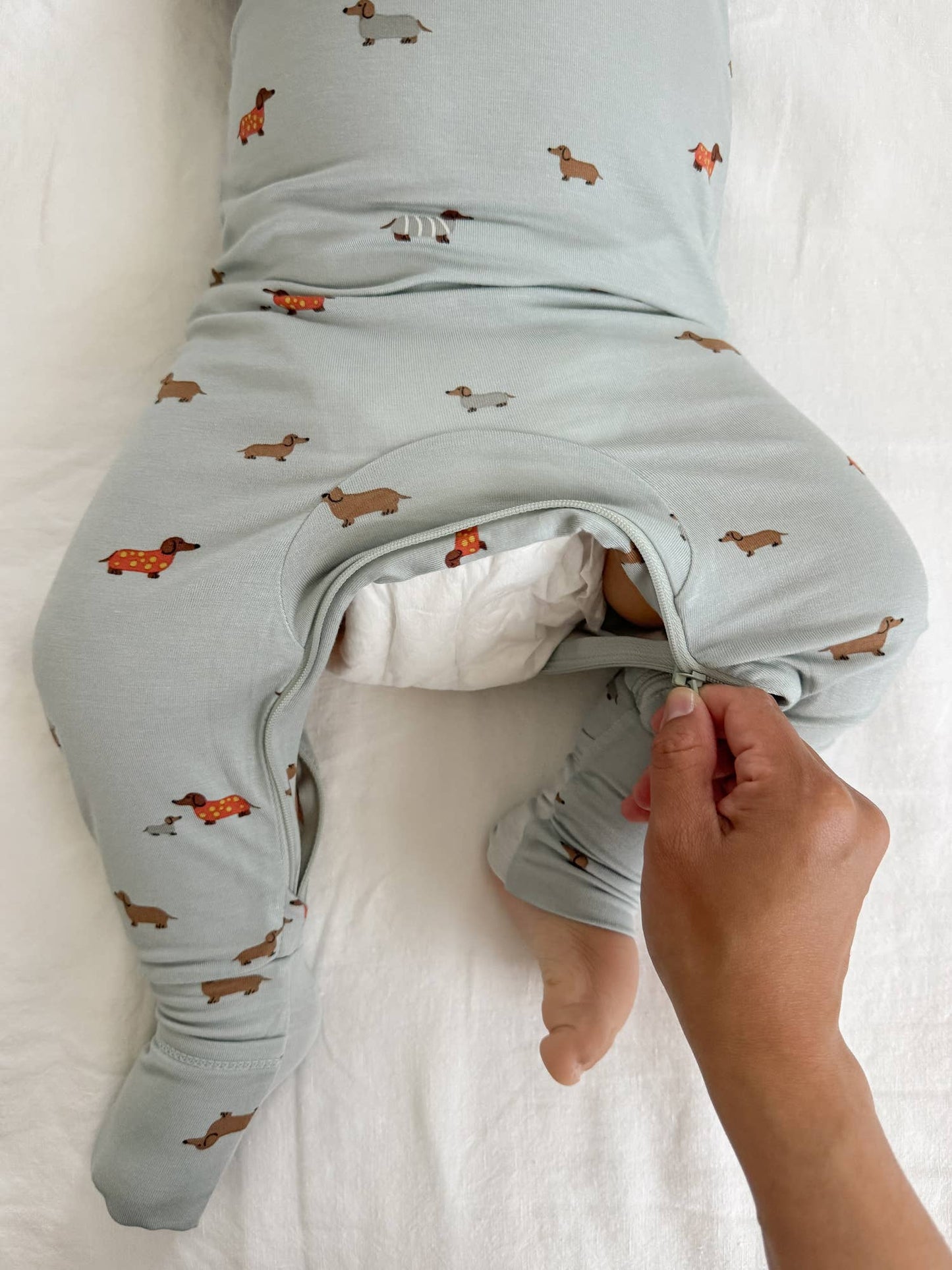 gunamuna - SS26 CONVERTIBLE PJ: Woof / 18-24M
