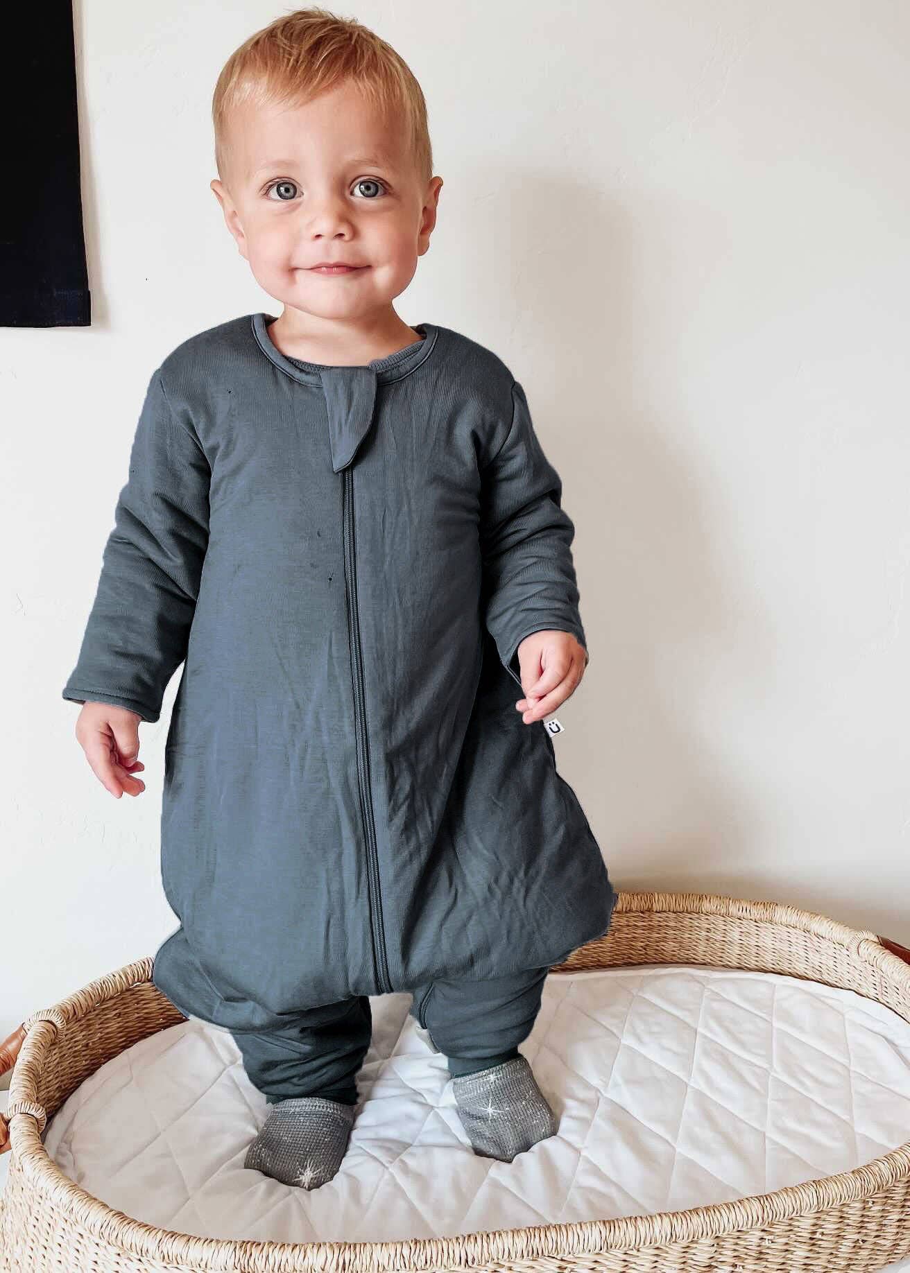 gunamuna - FW25 LONG SLEEVE FOOTIE SLEEP BAG: Woof / 12-18M / 2.5