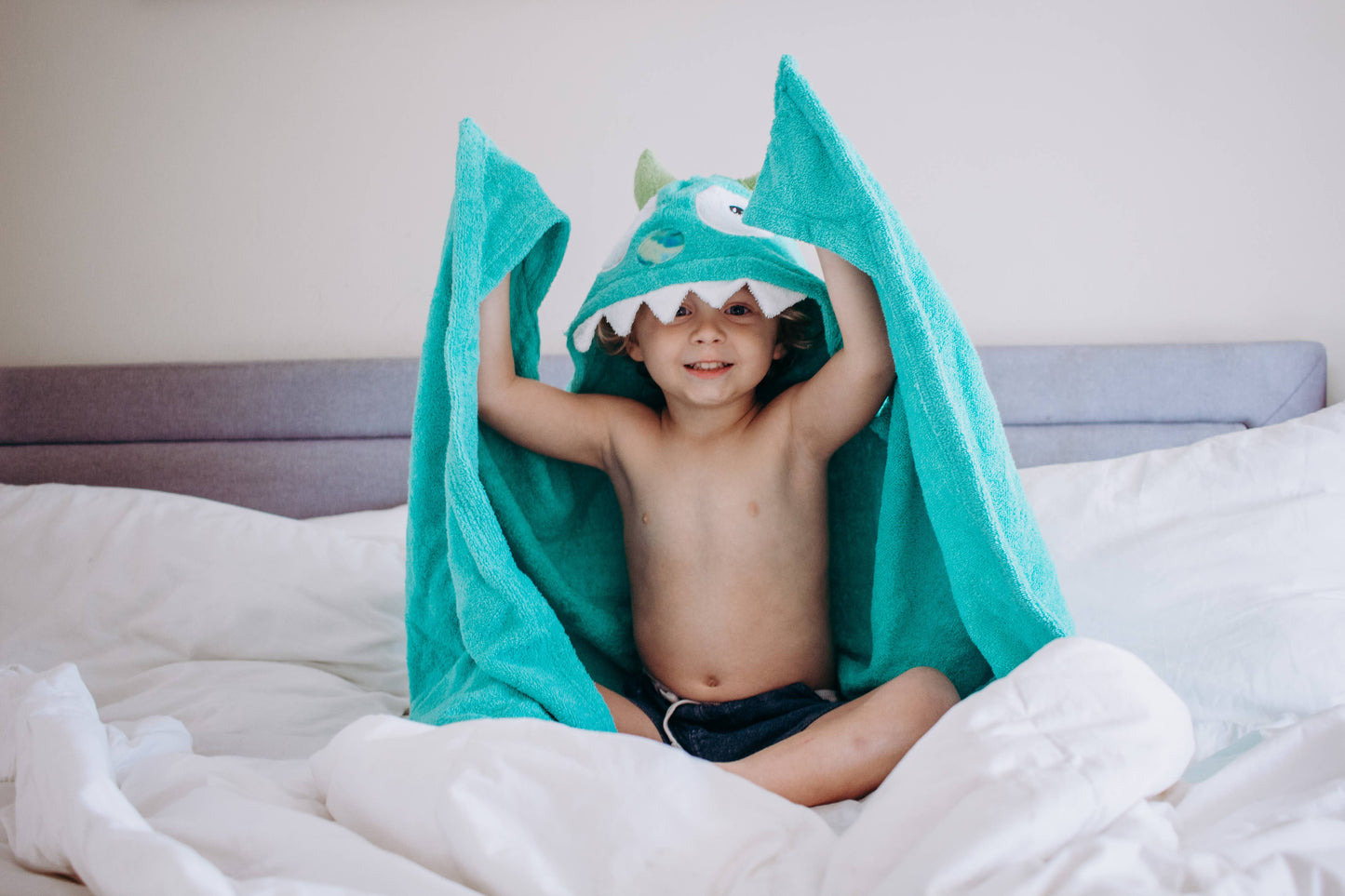 Yikes Twins - Monster Hooded Towel Turquoise for toddlers ages 2 to 8 yrs