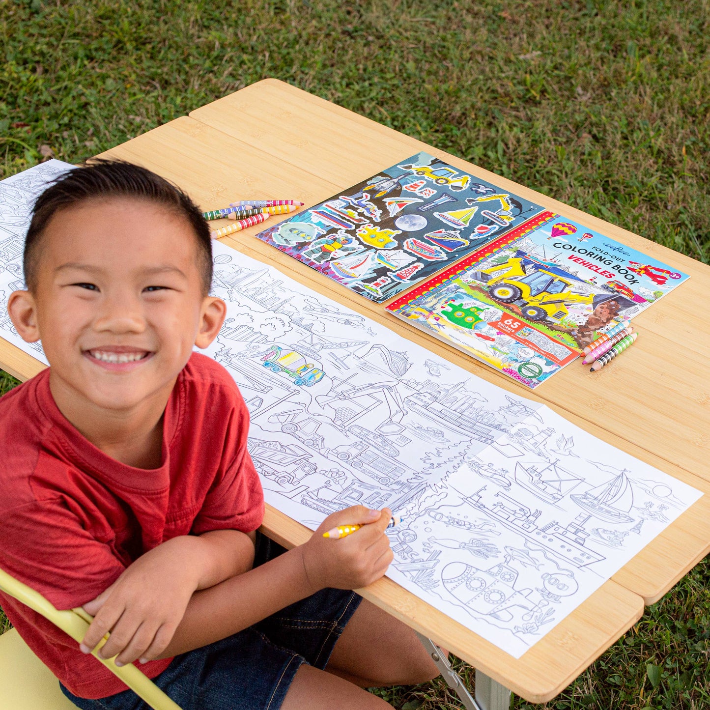 eeBoo - Vehicles Fold-Out Coloring Book