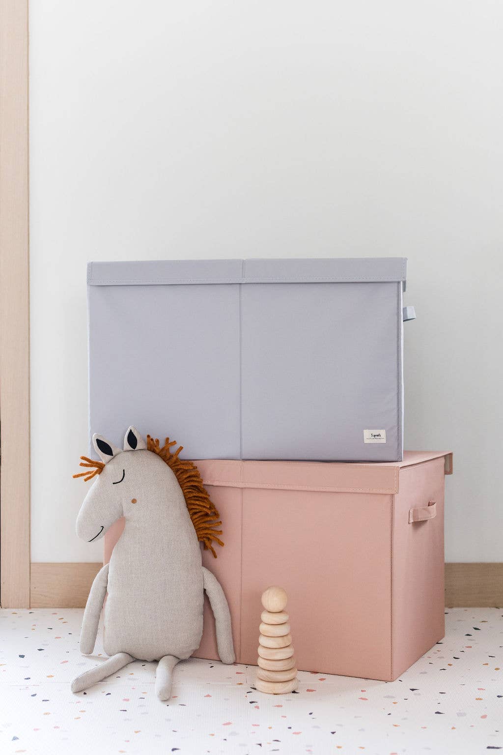 3 Sprouts - Recycled Fabric Folding Chest - Solid Colors: Light Gray