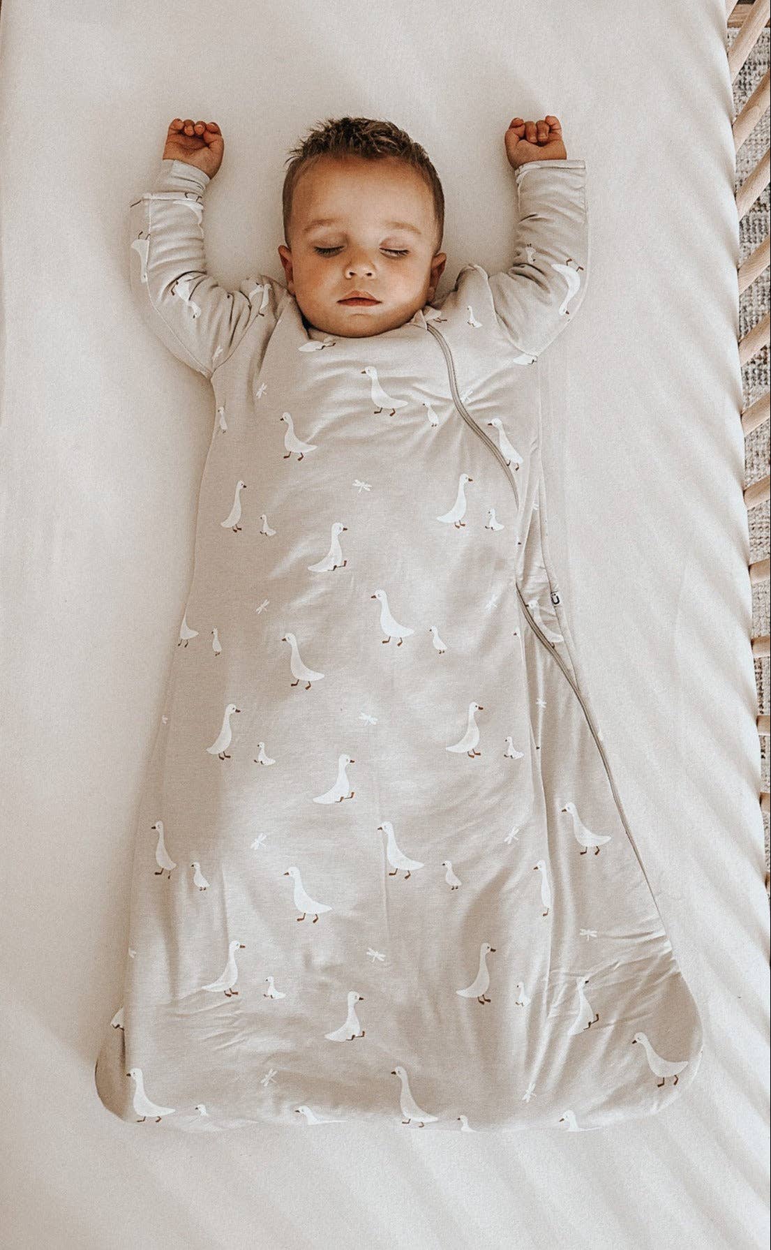 gunamuna - FW24 LONG SLEEVE SLEEP BAG : Goose / 9-18M / 1.0