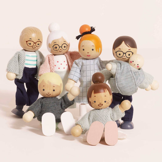 Le Toy Van, Inc. - Dolls House Family