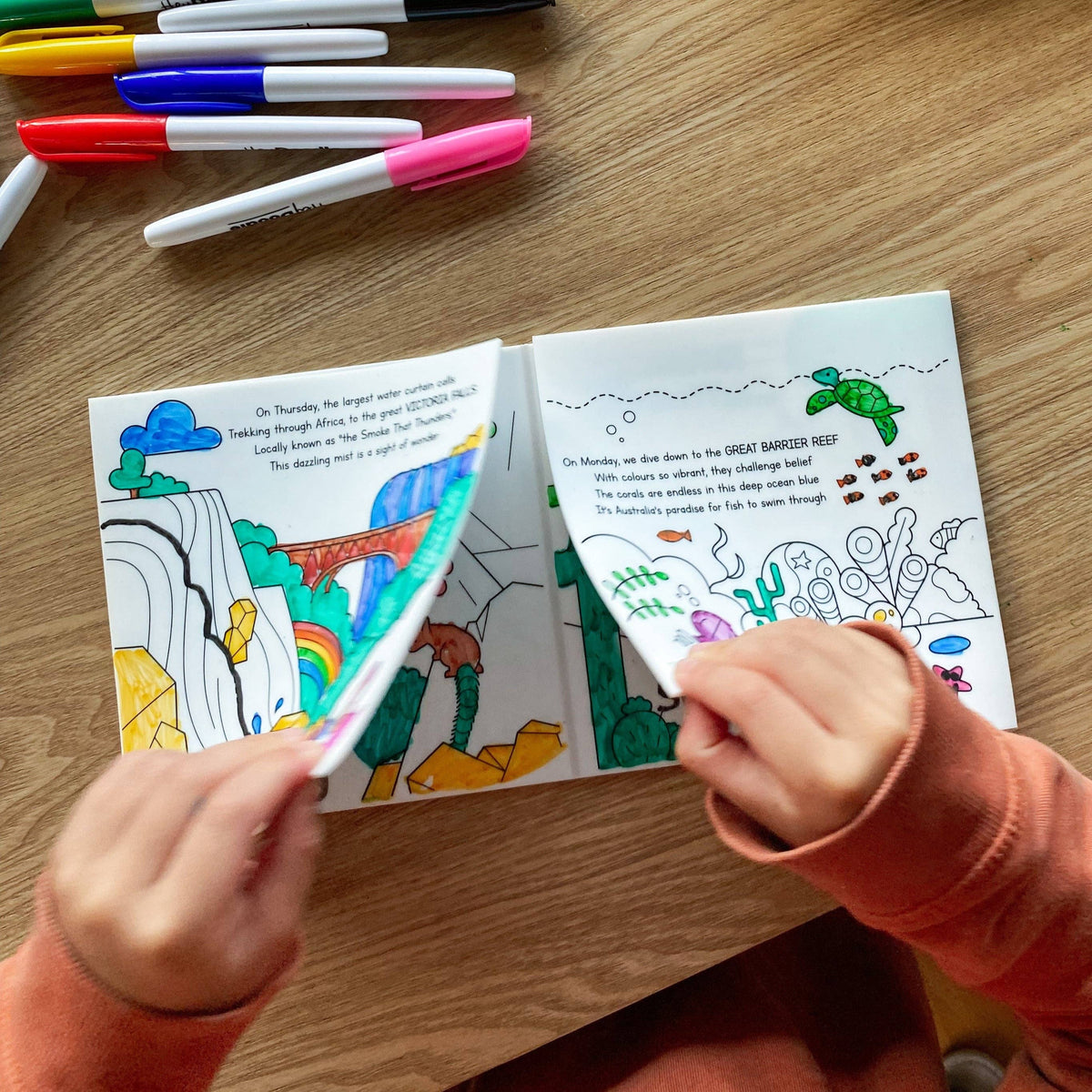 HeyDoodle - Natural Wonders Tales - Reusable Coloring Book