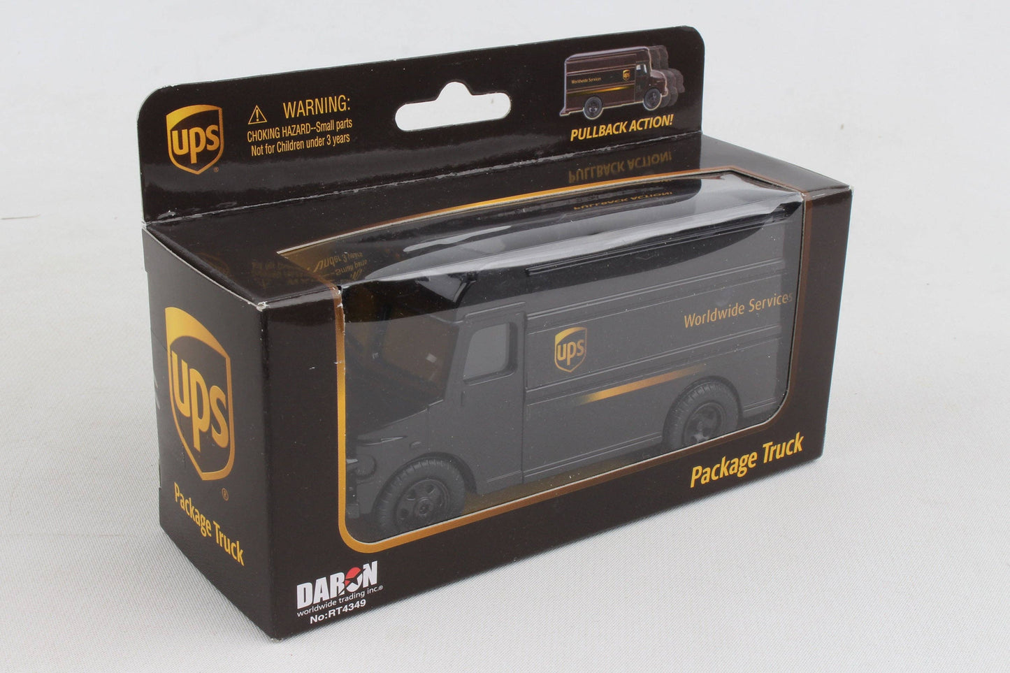 Daron Worldwide Trading - RT4349 UPS Pullback package car by Daron Toys