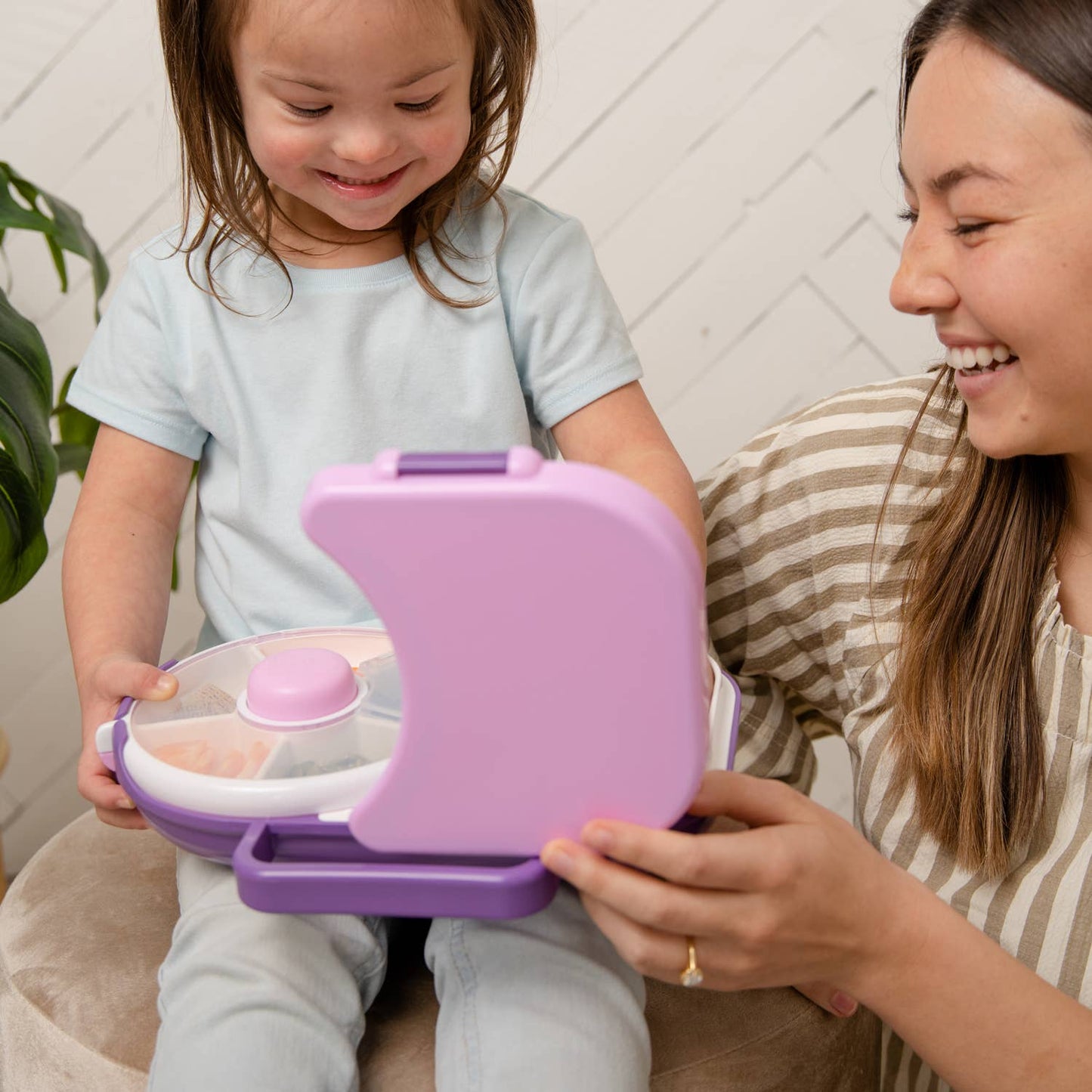 GöBe Kids - GoBe Kids Lunchbox with Snack Spinner: Blueberry Blue