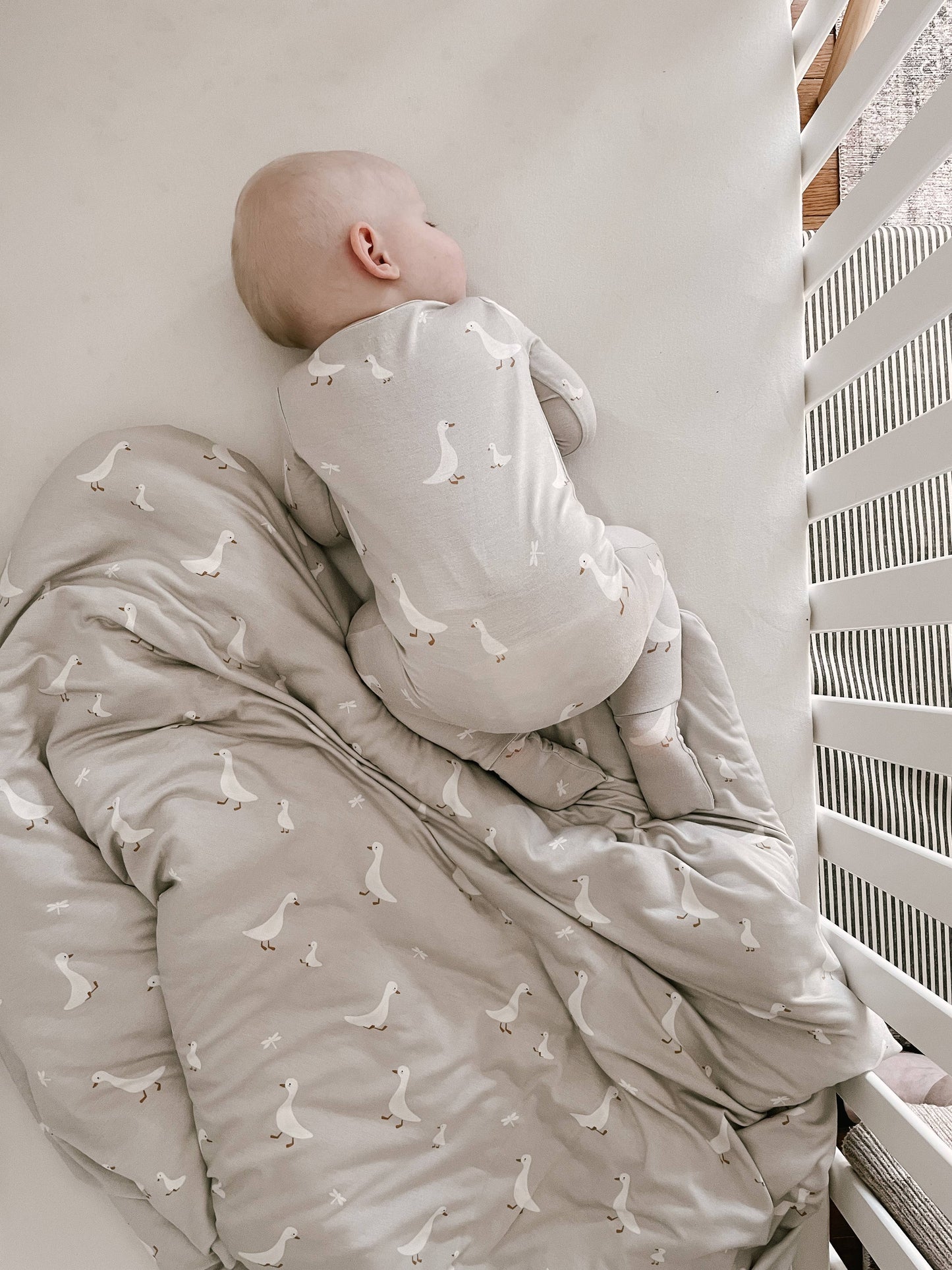 gunamuna - FW24 CLOUD BLANKET: Giraffe moss / Mini / 1.0