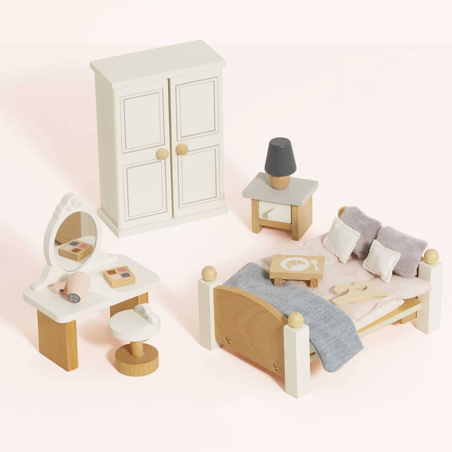 Le Toy Van, Inc. - Wooden Dolls House Bedroom