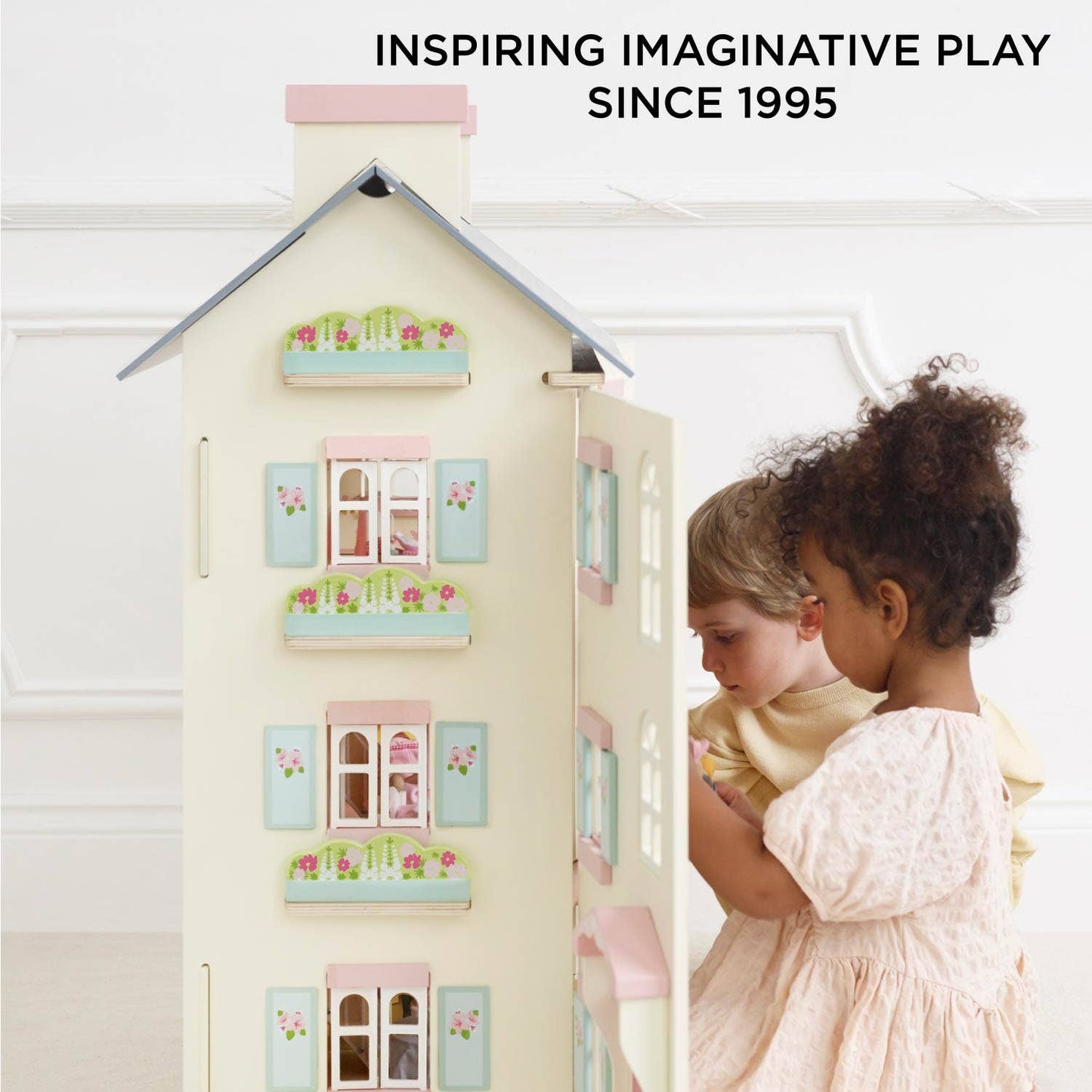 Le Toy Van, Inc. - Cherry Tree Hall Wooden Dolls House