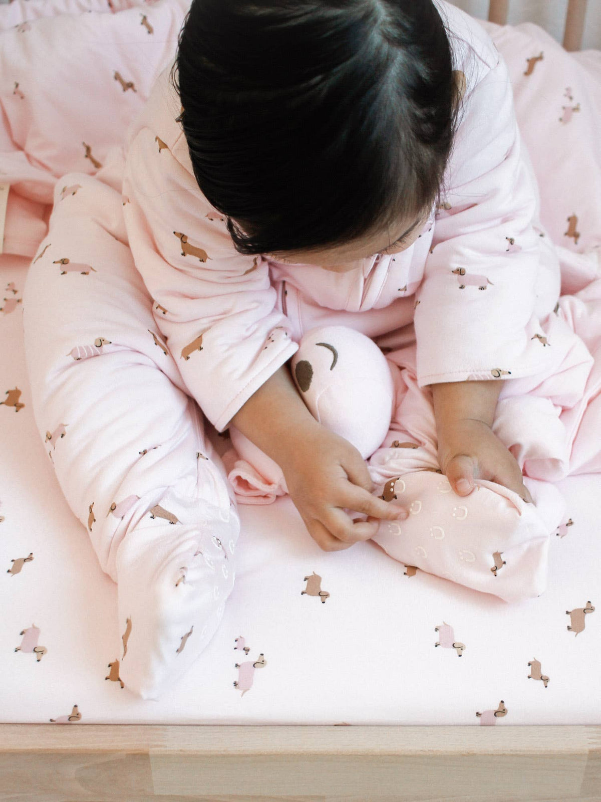 gunamuna - FW26 Long Sleeve Footie Sleep Sack 2.5: Football goose / 18-36m