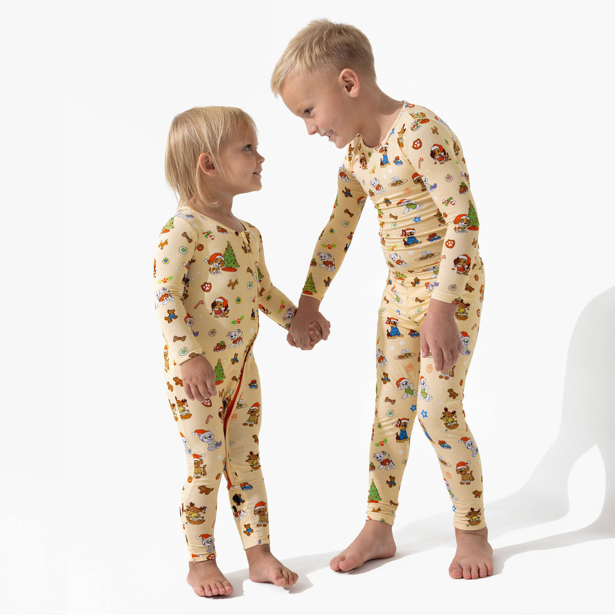 Bellabu Bear - PAW Patrol: Jingle Paws Kids Bamboo Pajamas: 9/10Y