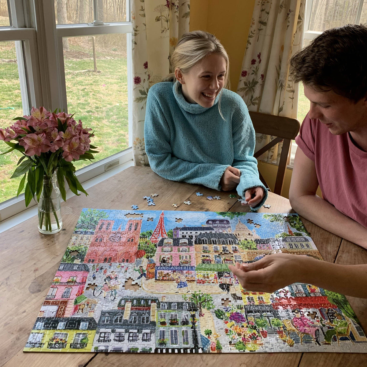 eeBoo - Paris in a Day 1000 Piece Puzzle