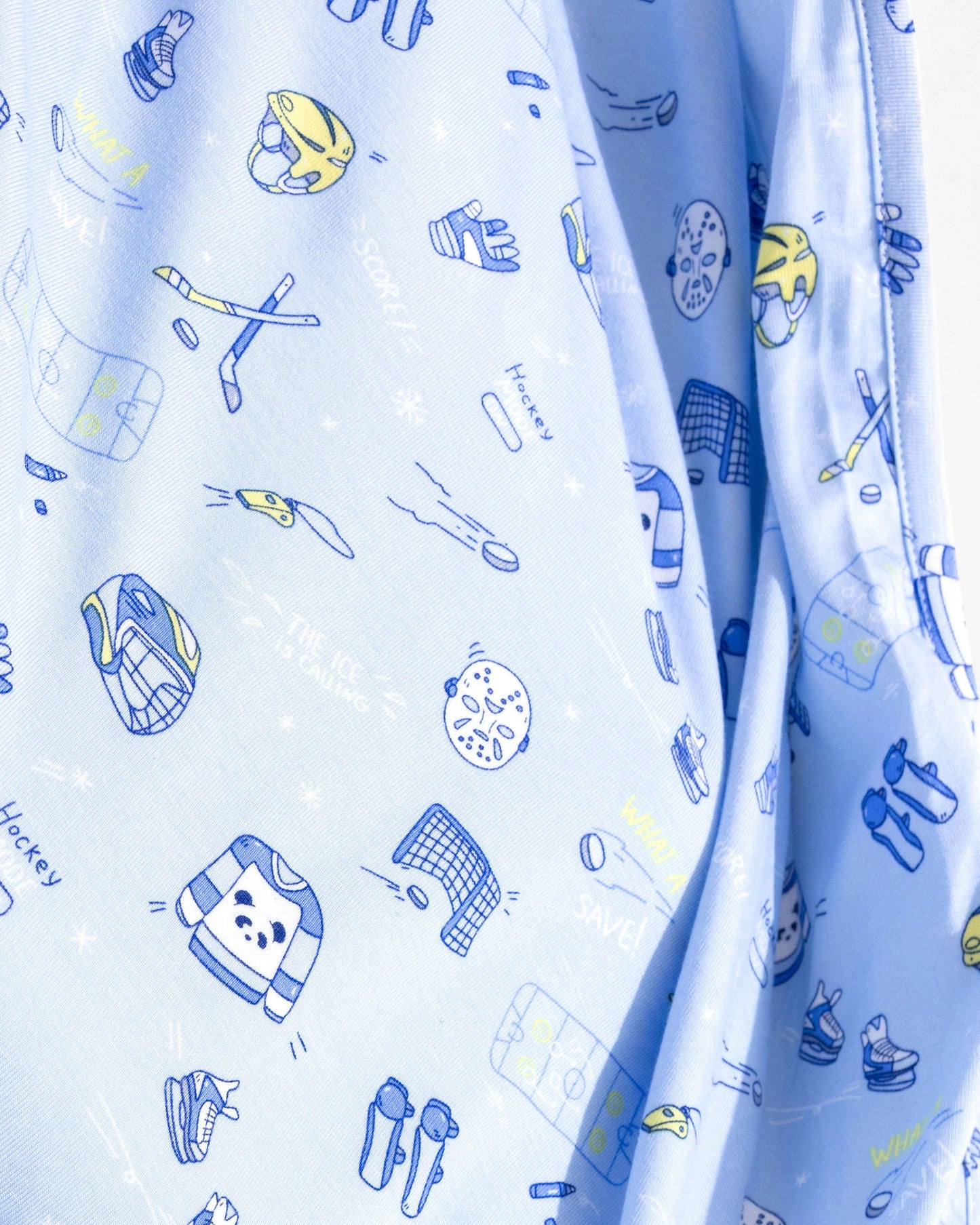 Bellabu Bear - Hockey Bamboo Blanket: 45 x 60 in