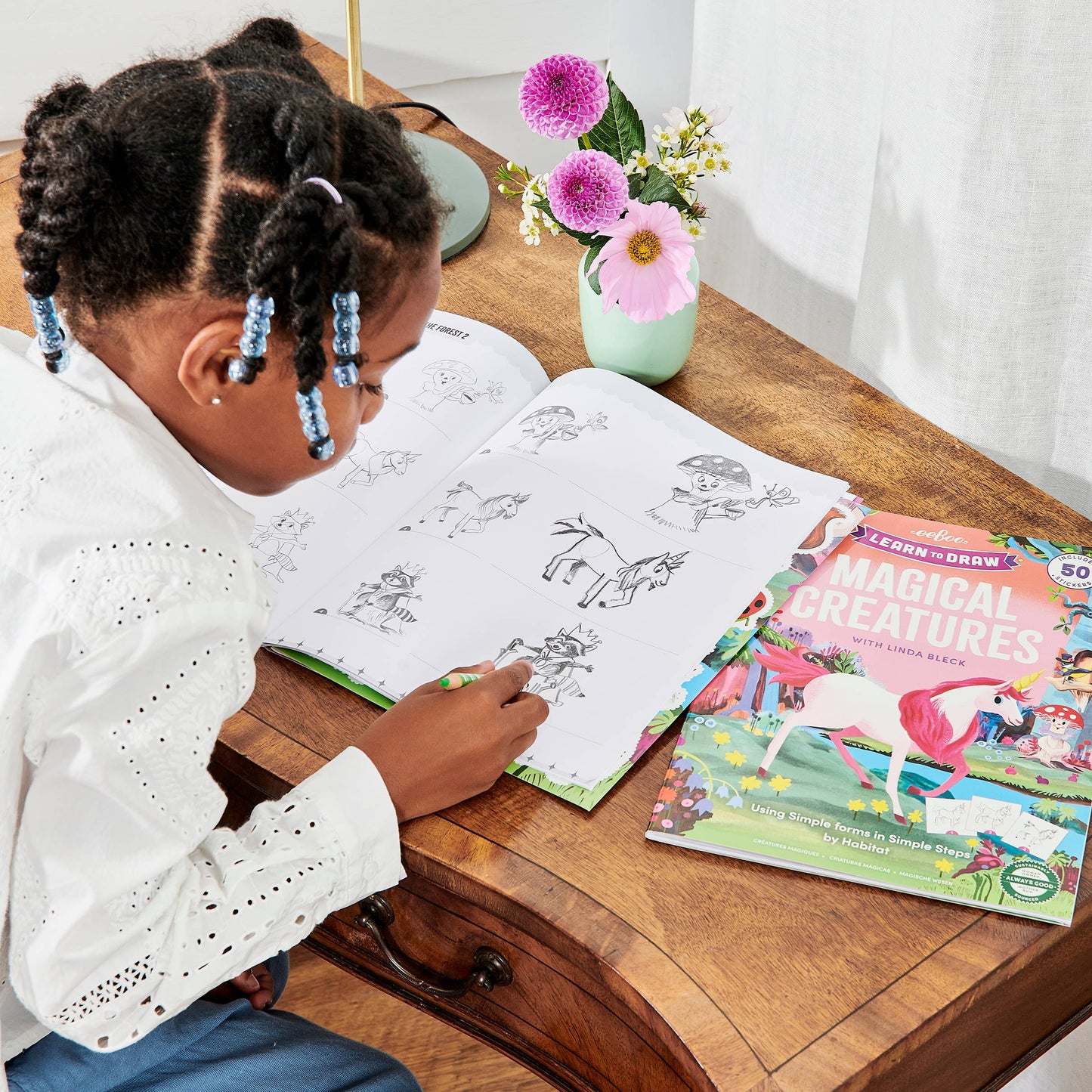 eeBoo - Learn to Draw Magical Creatures with Stickers