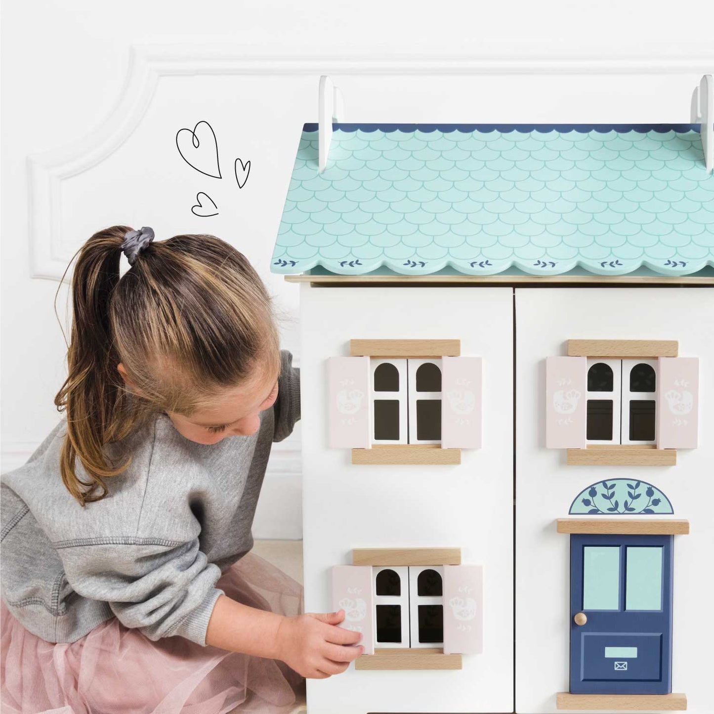 Le Toy Van, Inc. - Bluebelle Wooden Dolls House