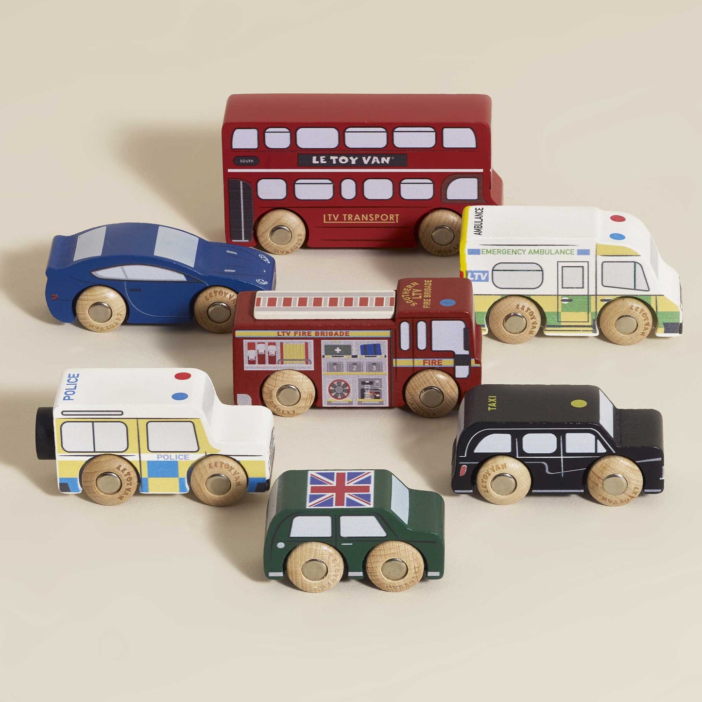 Le Toy Van, Inc. - London Toy Car Set