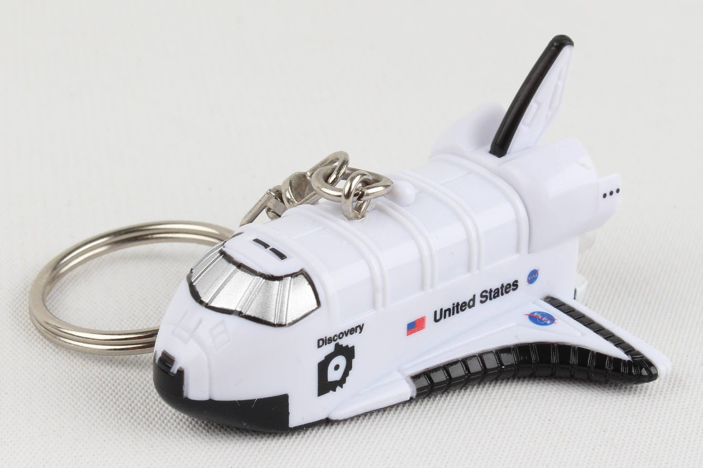 Daron Worldwide Trading - TT80477 SPACE SHUTTLE KEYCHAIN W/LIGHT & SOUND DISCOVERY