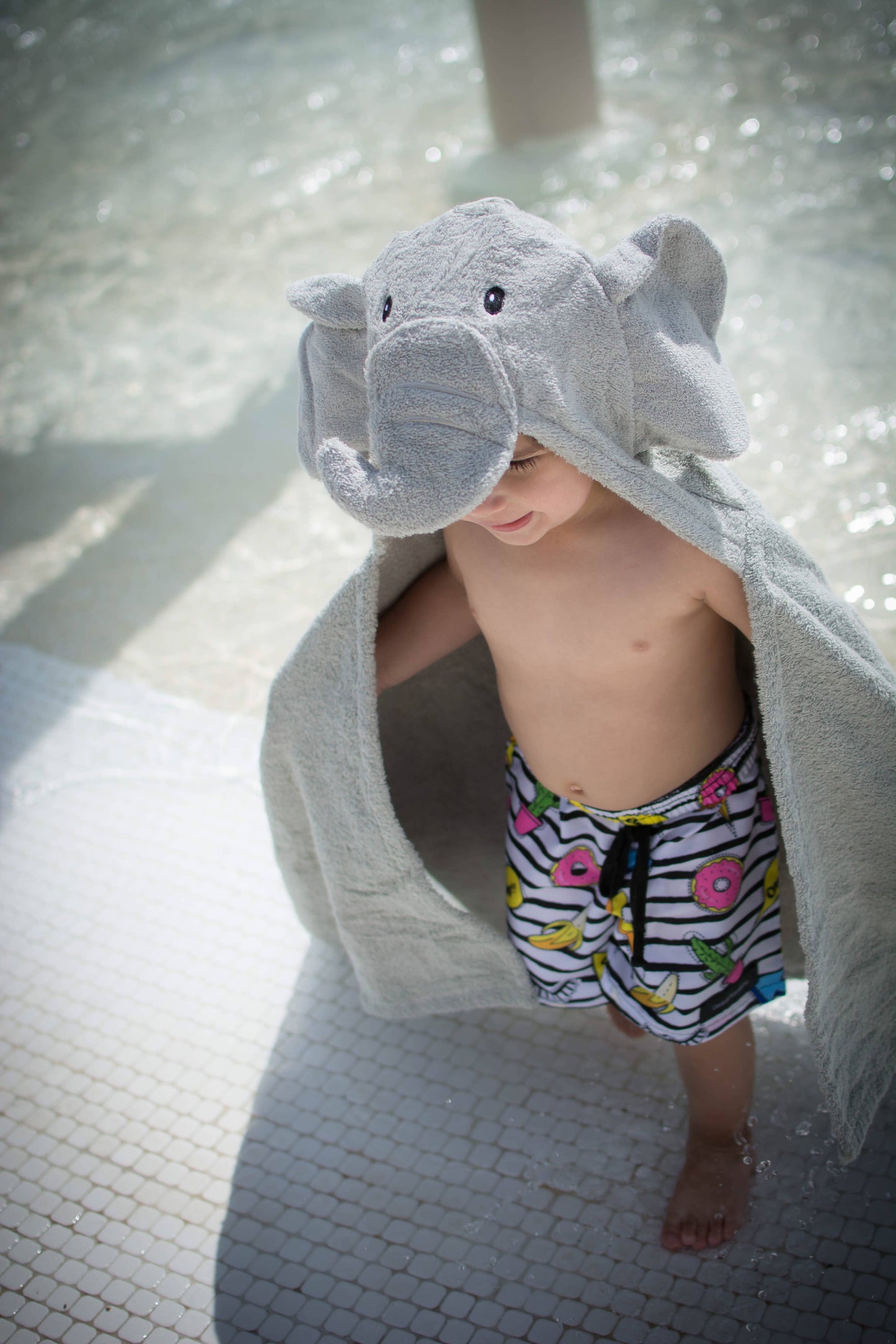 Yikes Twins - Elephant hooded towel for toddlers ages 2 to 8 years old