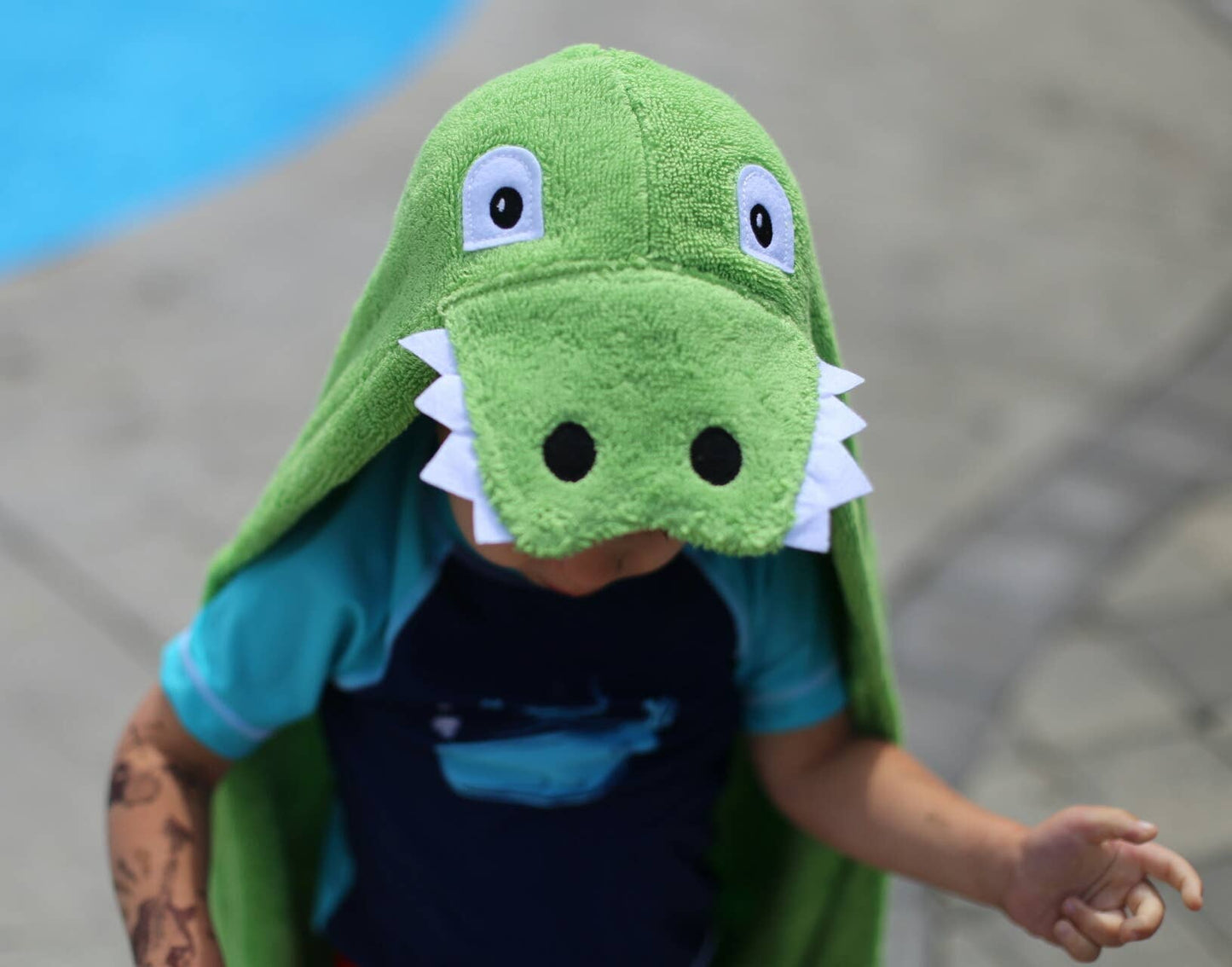 Yikes Twins - Alligator Hooded Towel for toddlers ages 2 to 8 years old