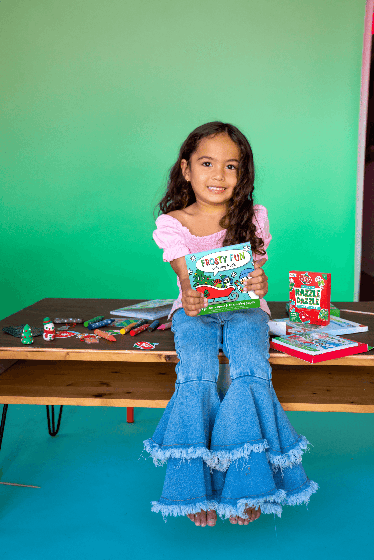 OOLY - Carry-Along Coloring Book Set - Frosty Fun